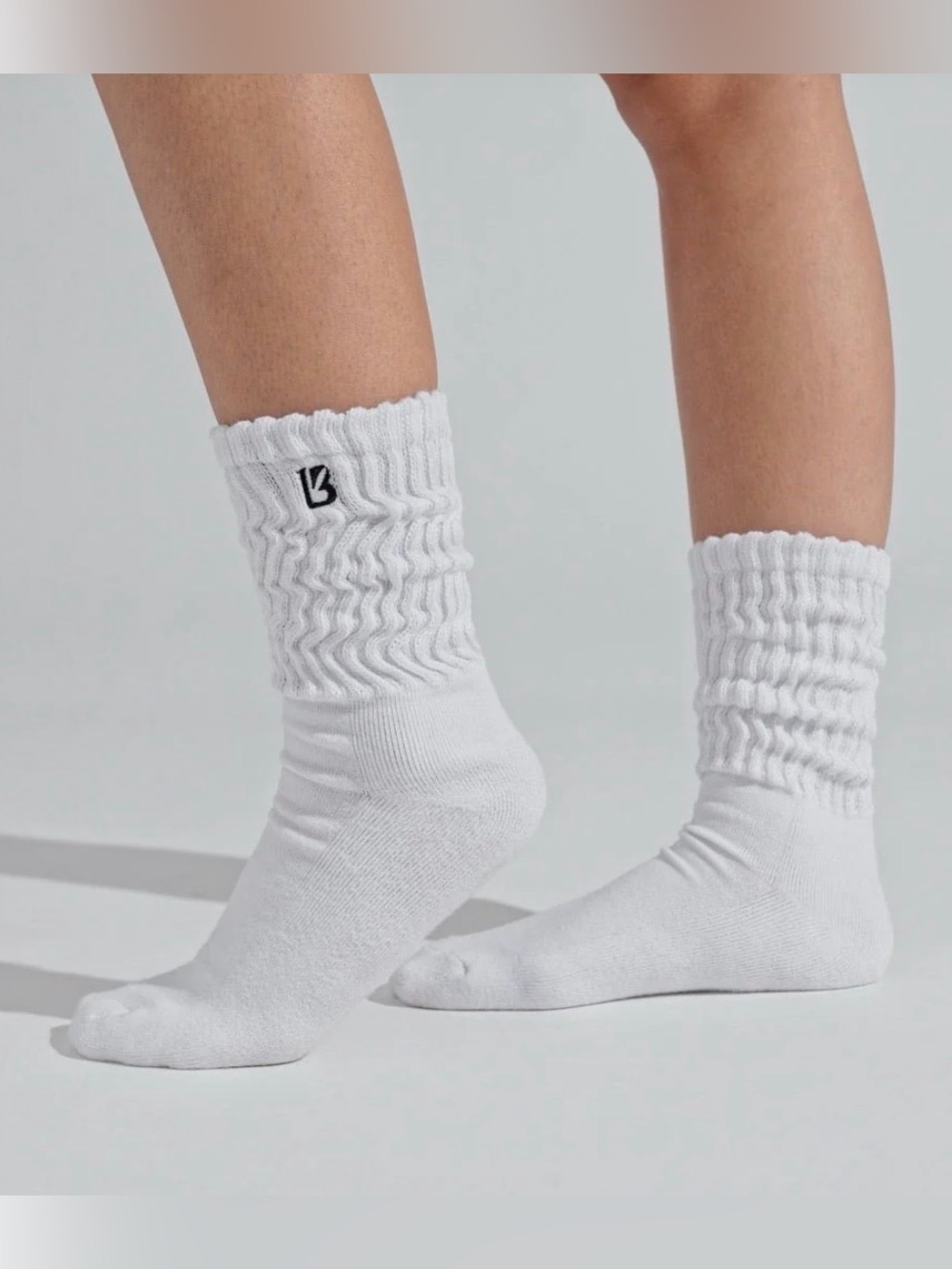 NWT- Buffbunny 3 Pack Scrunch Socks - M/L - White